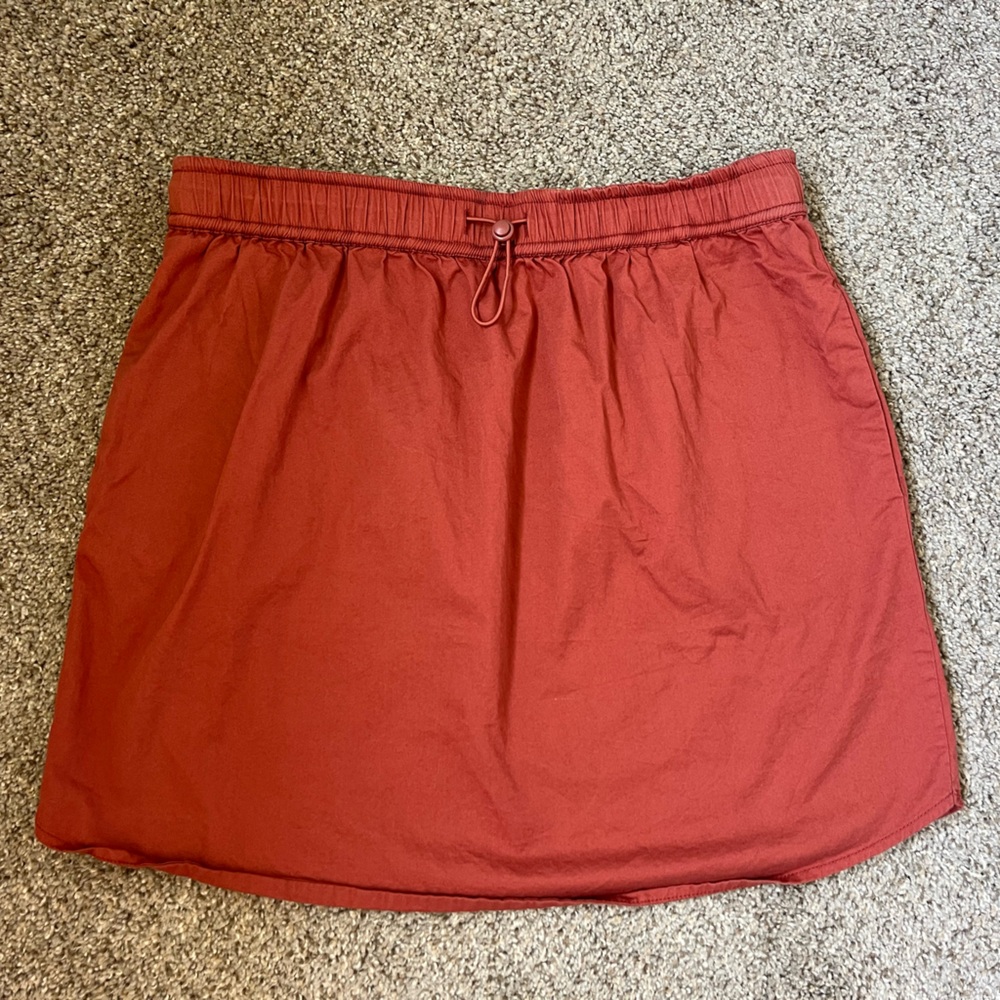 Sundry X Evereve Orange Athletic Skirt Womens size L Hiking